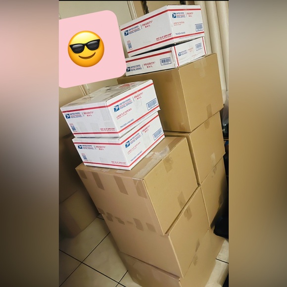 π Turn My Heart Red To Be Notified When I Go Live π {I Do Pop Up Shows} - Picture 8 of 17